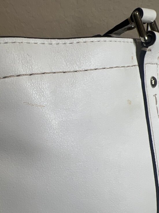 Coach (2008) East West Gallery Tote White Leather Tote Shoulder Handbag Y2K